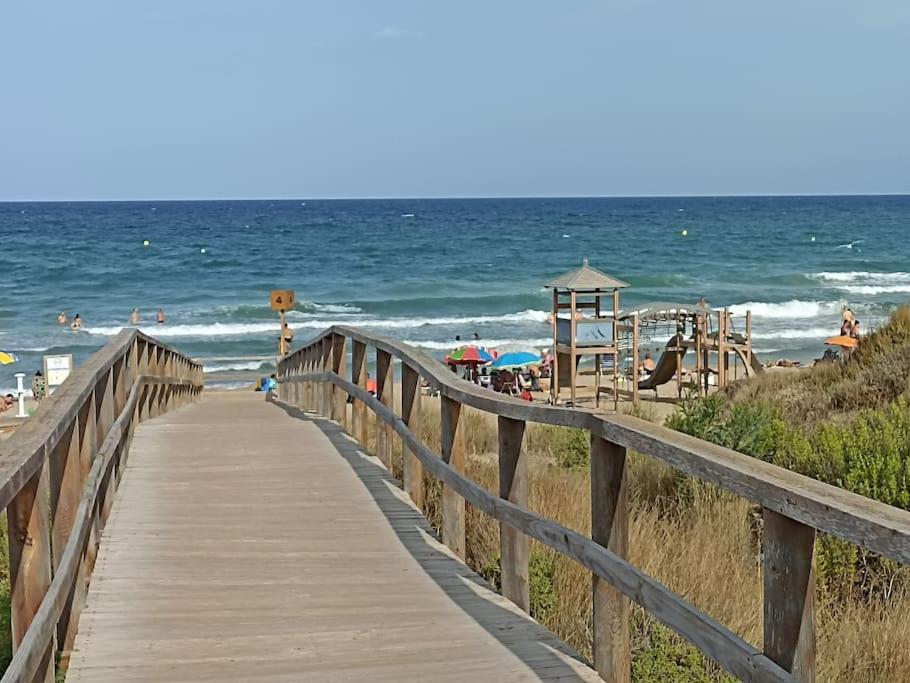 Bungalow En Primera Linea Del Mar Arenales del Sol Bagian luar foto