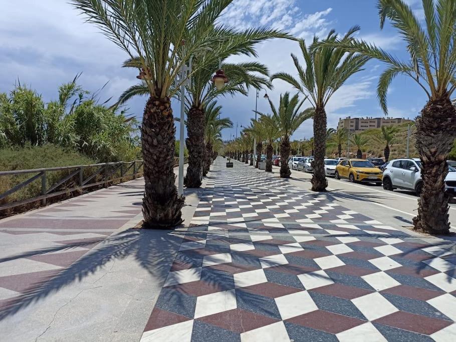 Bungalow En Primera Linea Del Mar Arenales del Sol Bagian luar foto