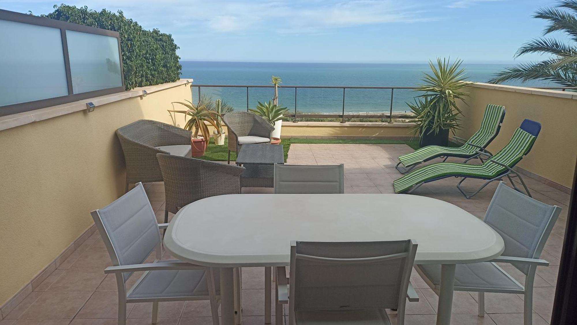 Bungalow En Primera Linea Del Mar Arenales del Sol Bagian luar foto